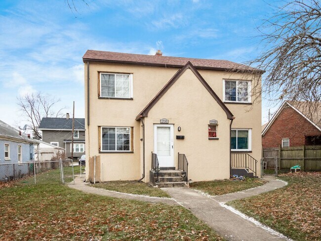 Building Photo - 1728-1730 West Mound Street