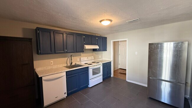 Building Photo - 503 E Potomac St