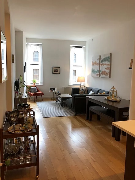 Primary Photo - 96 Rockwell Pl