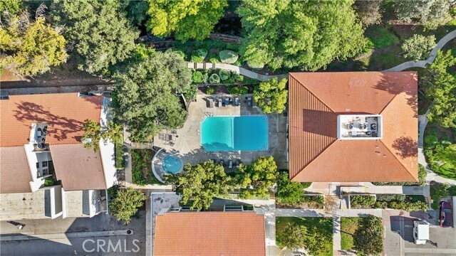 Building Photo - 4714 Park Granada