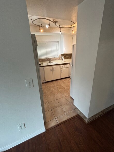 Building Photo - 17722 Sergio Cir