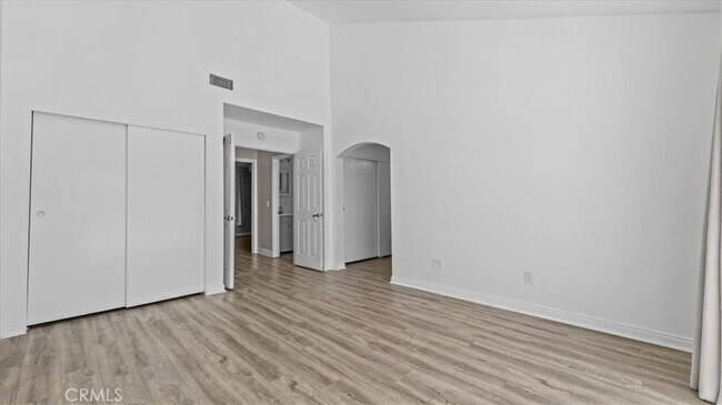 Building Photo - 8250 Whispering Tree Dr