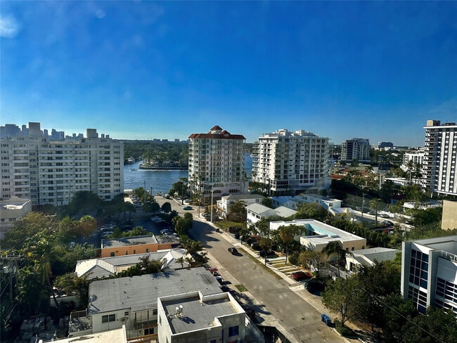 Building Photo - 209 N Fort Lauderdale Beach Blvd