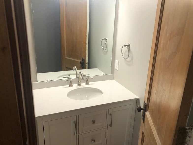 Building Photo - 3208 Blaisdell Ave