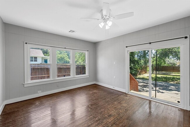 Building Photo - COMING SOON! Charming 1924 Corner-Lot Home with Original Character and Modern Comforts