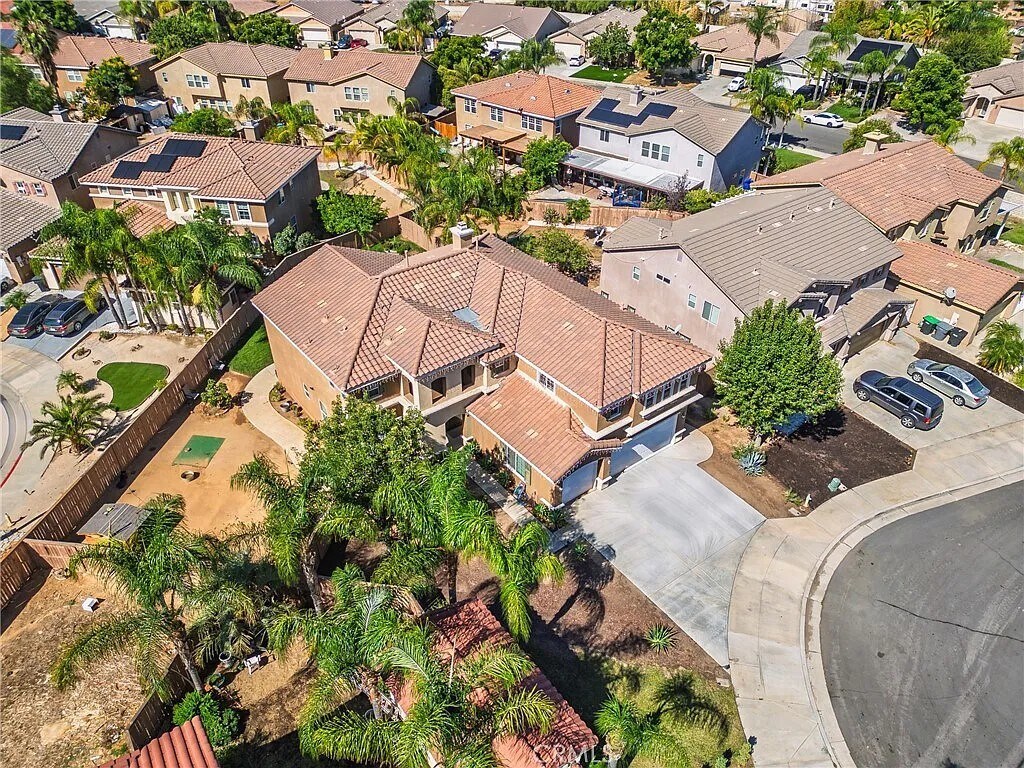 Building Photo - 1411 Scenic Ct