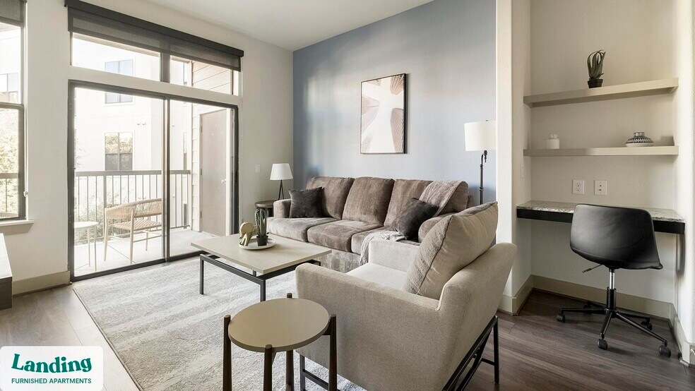 Building Photo - 2626 Fountain View Dr