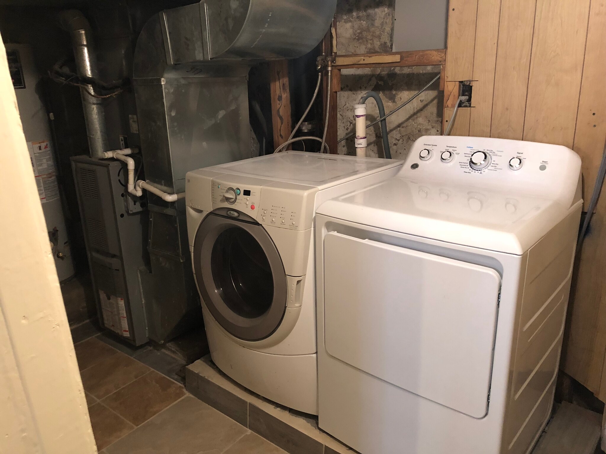 Building Photo - 3136 Agate St