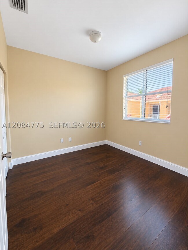 Building Photo - 2303 Clipper Pl
