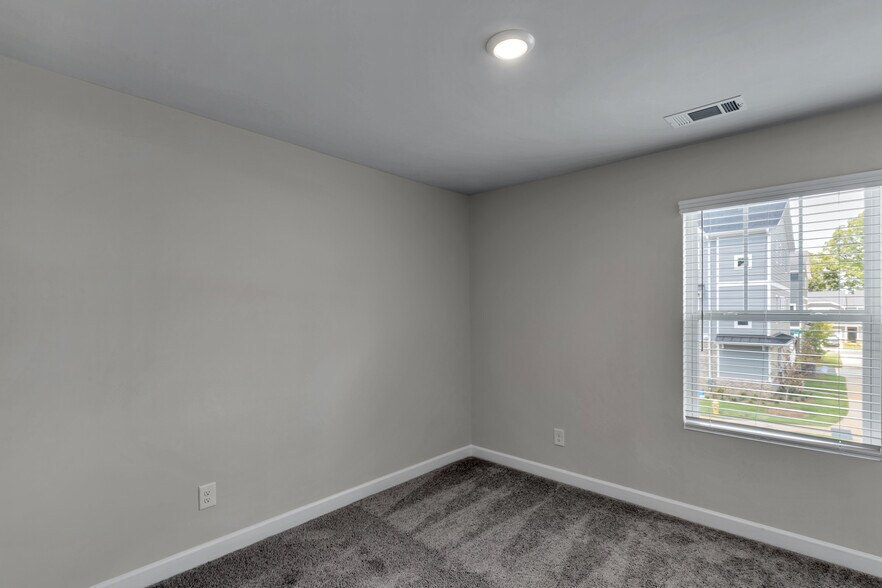 Building Photo - 2603 Greenmarket Dr