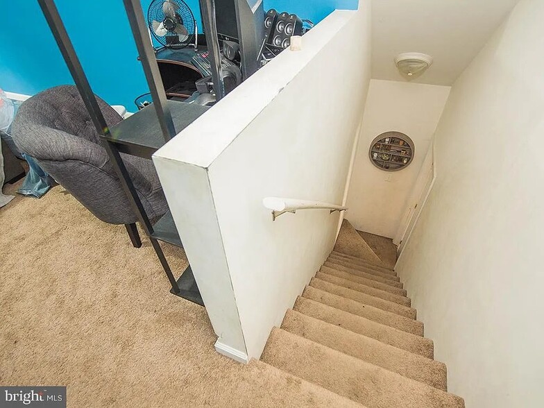 Building Photo - 604 Liberty St