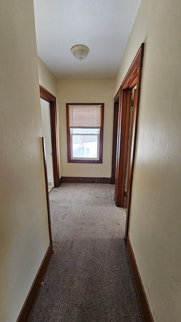 Building Photo - Newley remodeled 3 Bedroom House - COMING SOON! - No Metro