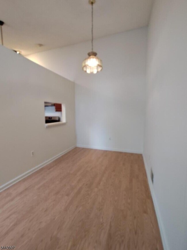 Building Photo - 816 Breckenridge Dr