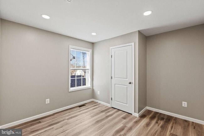 Building Photo - 41577 Church St