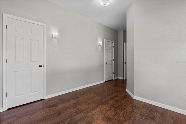 Building Photo - 4325 US-17