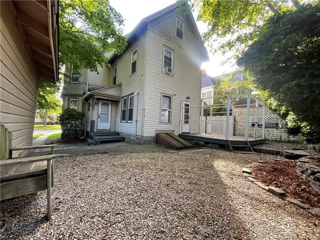 Building Photo - 11 West St