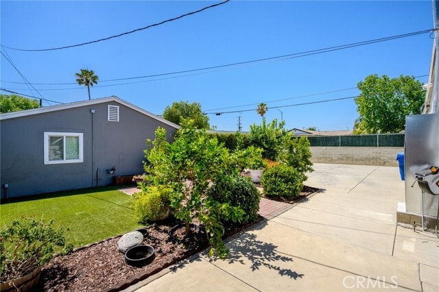 Building Photo - 11793 Glencrest Dr