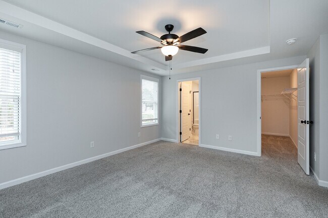 Building Photo - 38 Thunderhill, Clayton