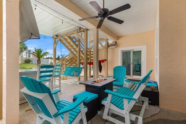 Building Photo - 200 Islamarada Ct