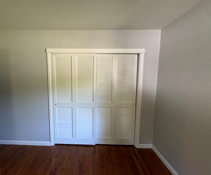 Building Photo - 506 Washington Ave