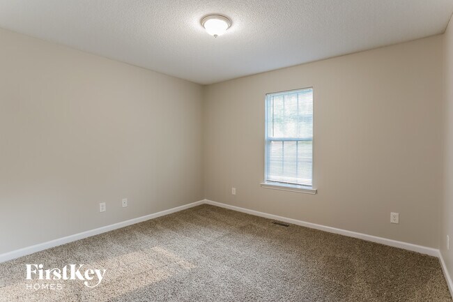 Building Photo - 7820 Capps Ferry Rd