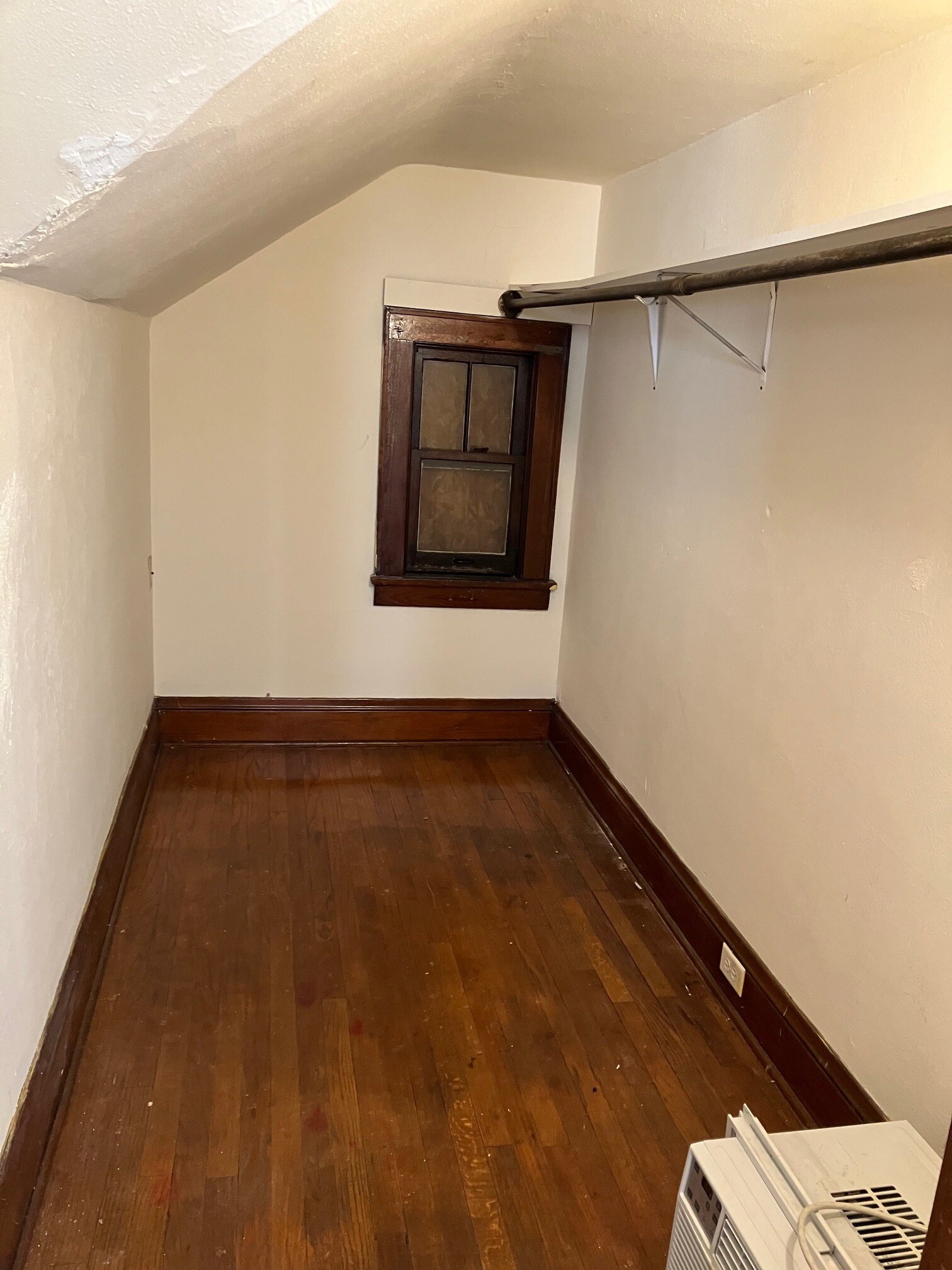 Bedroom - 6013 12th Ave