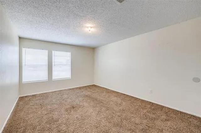 Building Photo - 933 Medina Dr