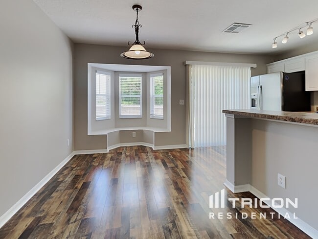 Building Photo - 7572 Oxford Garden Cir