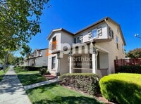 Building Photo - 3200 Puffin Cir