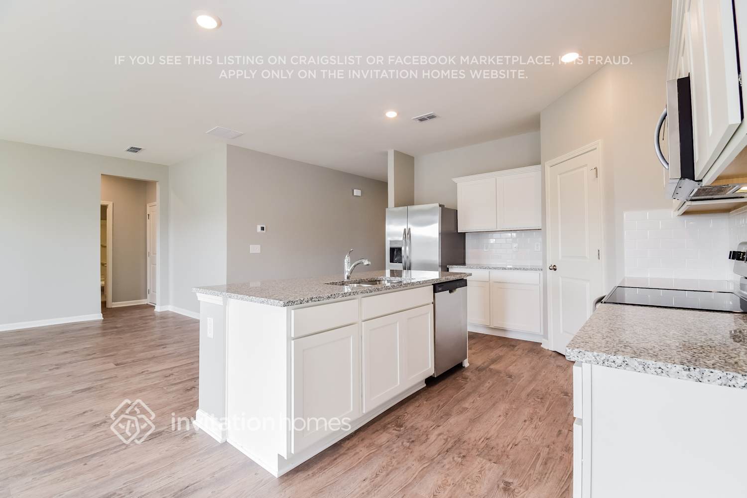 Building Photo - 386 Cottontail Ln