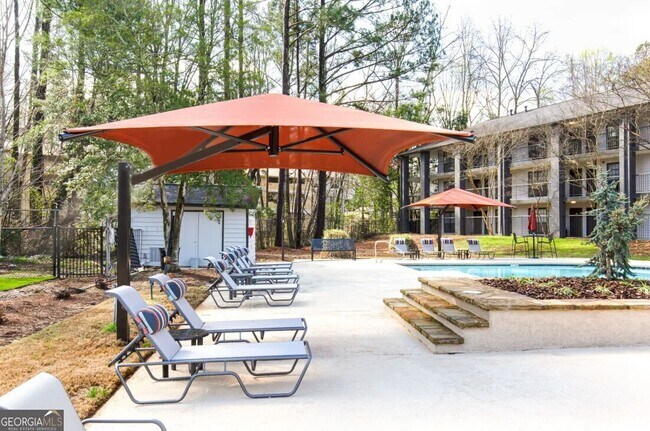 Building Photo - 2330 Cobb Pkwy SE