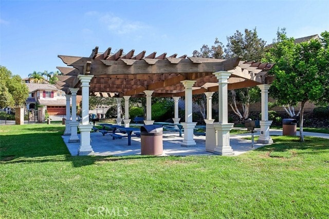 Building Photo - 27731 Daisyfield Dr