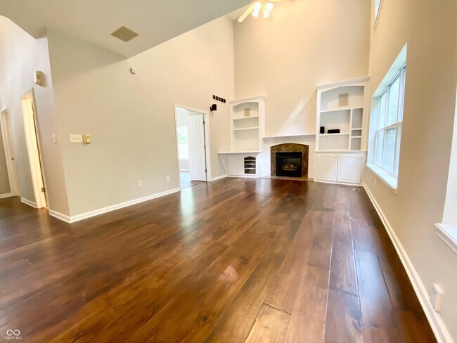 Building Photo - 5335 Rippling Brook Way