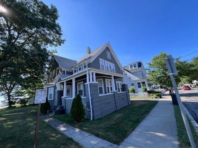 Building Photo - 303 Beach St