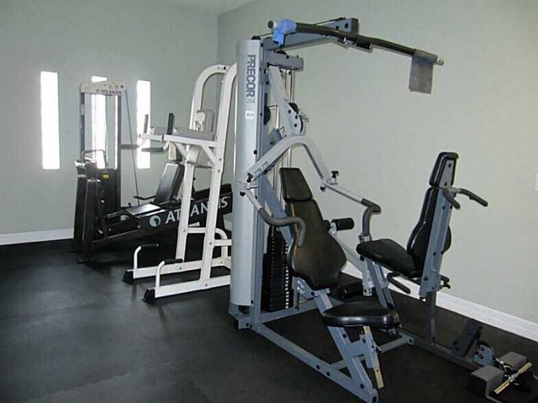 Building Photo - 816 NW 11th St