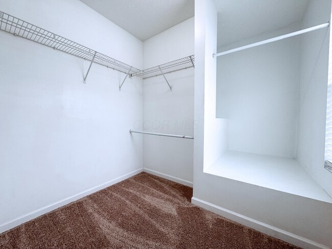 Building Photo - 7257 Reynolds Crossing Dr