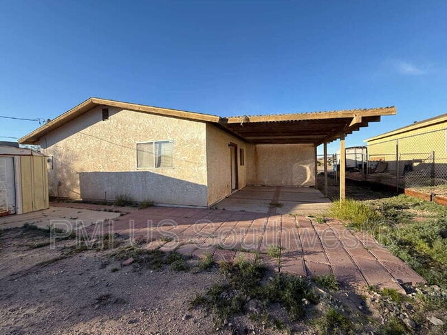 Building Photo - 1842 Gem St