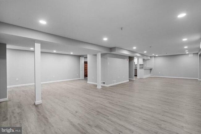 Building Photo - 7795 Penn Manor Ct