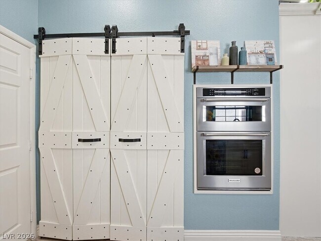 Building Photo - 4904 Winterset Dr