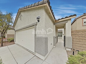 Building Photo - 8834 Salvestrin Point Ave