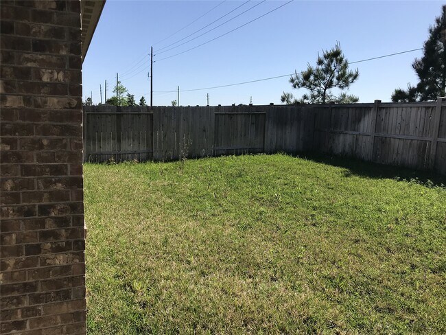 Building Photo - 4427 Aversa Dr