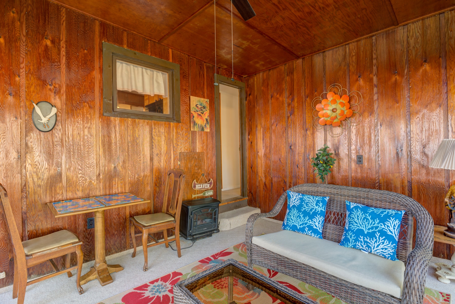 SUNRROM 3 SEASON - 1522 Richville Rd