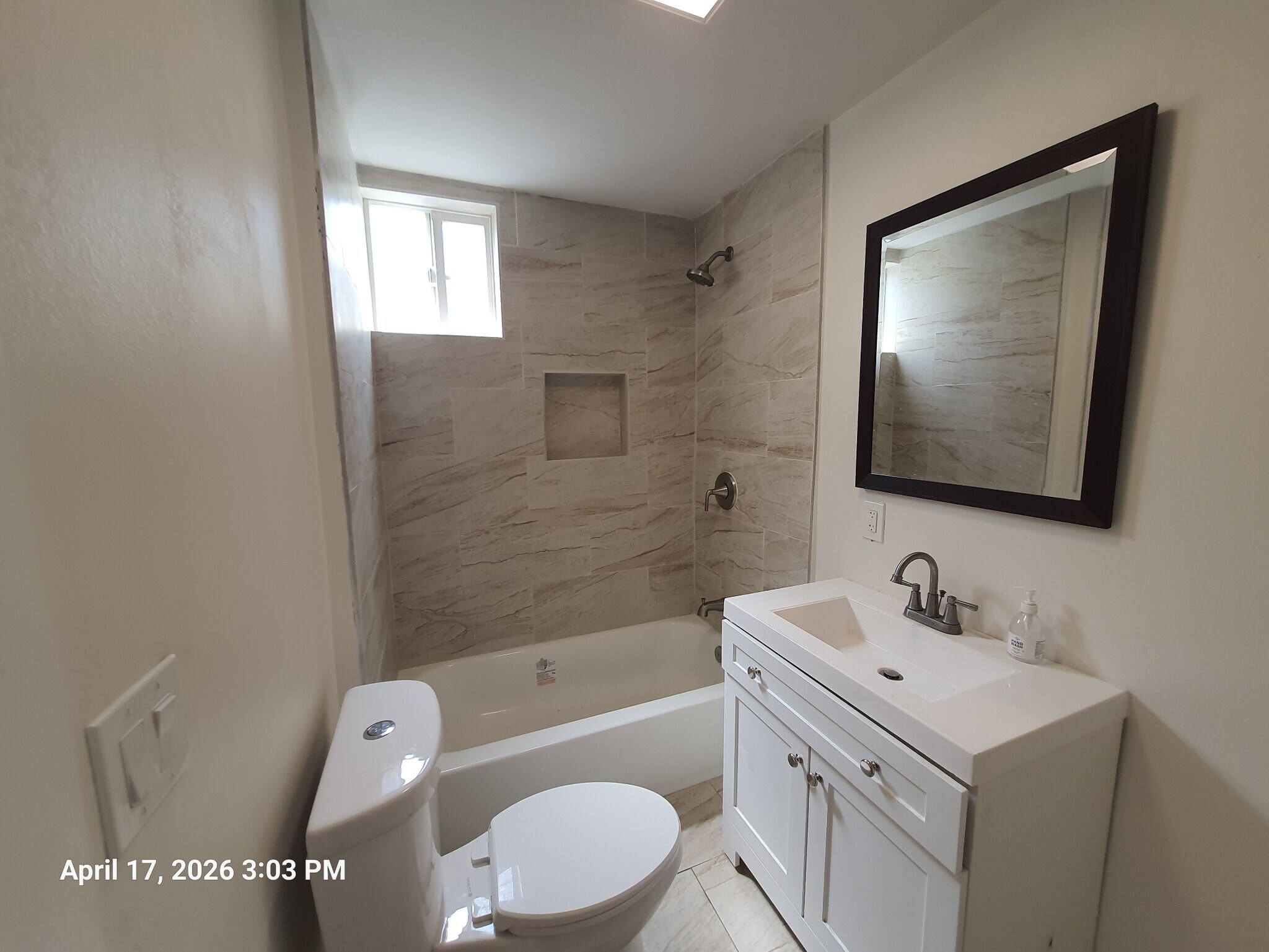Building Photo - 515 W 104th St