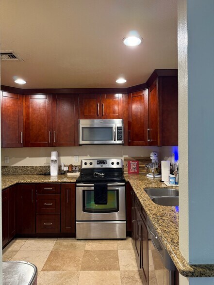 Building Photo - 4141 Via Marisol