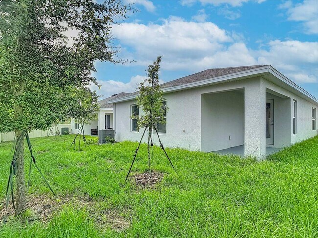 Building Photo - 31115 Silver Stage Dr