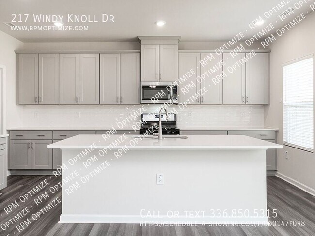 Building Photo - 217 Windy Knl Dr