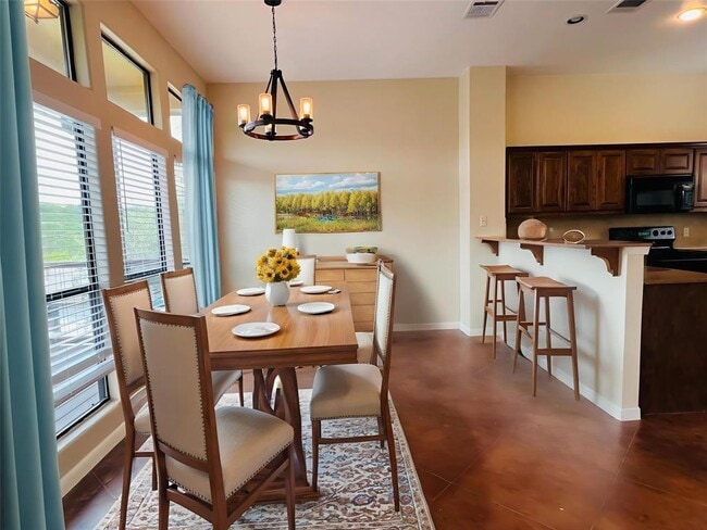 Building Photo - 2406 Indian Creek Rd