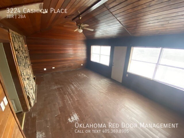 Building Photo - 3224 Cashion Pl