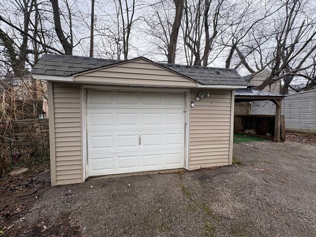 Building Photo - 12401 Garland Ave