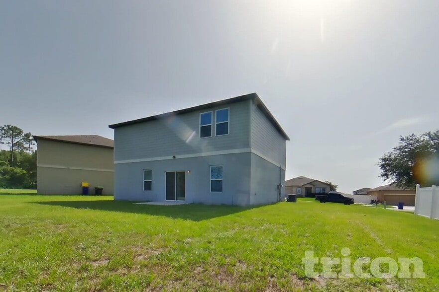 Building Photo - 15619 Merlin Ave